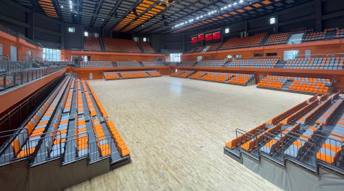 體育場(chǎng)館伸縮看臺(tái)設(shè)備的安全操作與科學(xué)養(yǎng)護(hù)之道